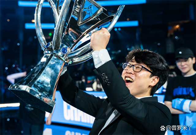 DRX险胜NS，Deft开启传奇时刻四强赛3:0（北京）