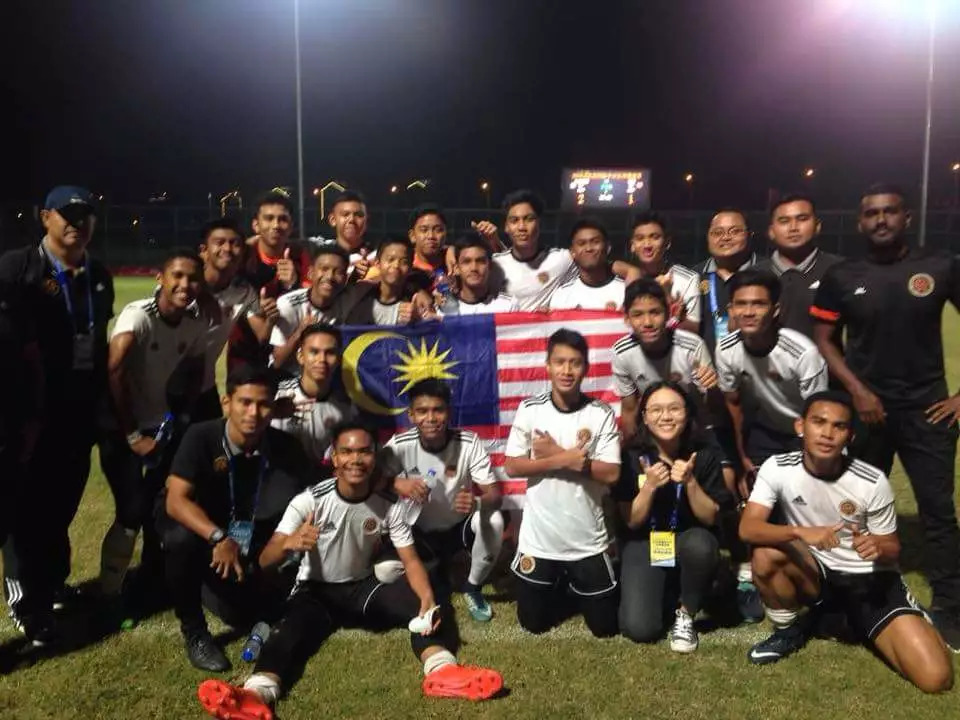 马来西亚队伍合作默契，夺得团体赛季军的简单介绍