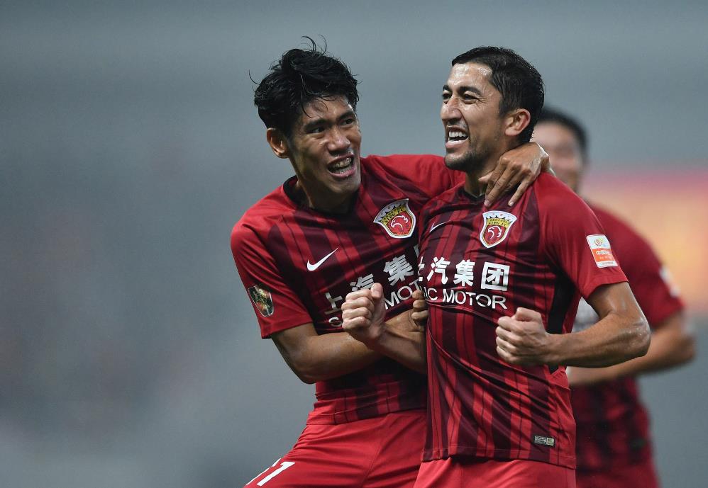 包含上港击败鲁能：保级压力再次加大的词条