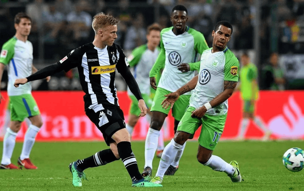 沃尔夫斯堡队击败对手斩获胜利的简单介绍