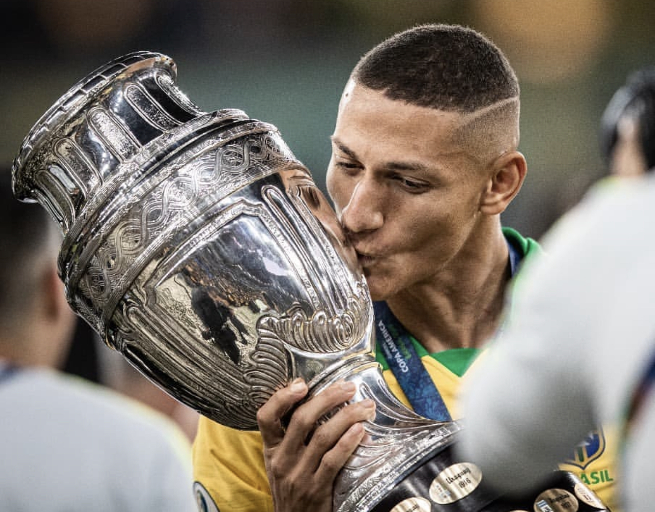 菲律宾男篮轻取土耳其男篮，利拉德惊艳世界的简单介绍