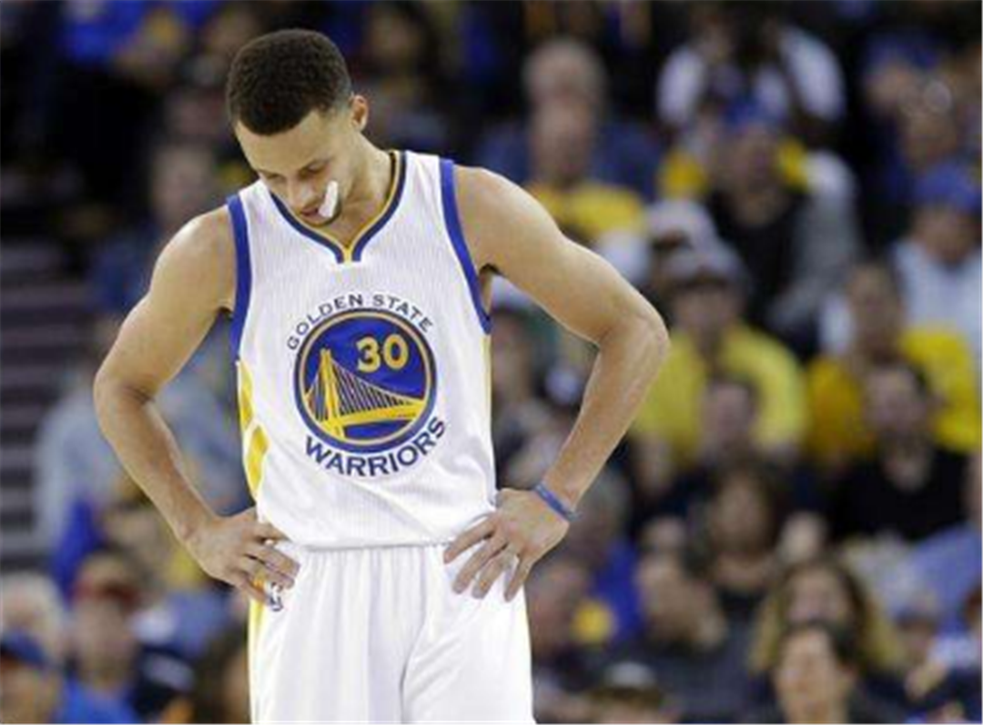 连胜势头难挡!冰球豪取十连胜的简单介绍 连胜势头难挡!冰球豪取十连胜的简单介绍