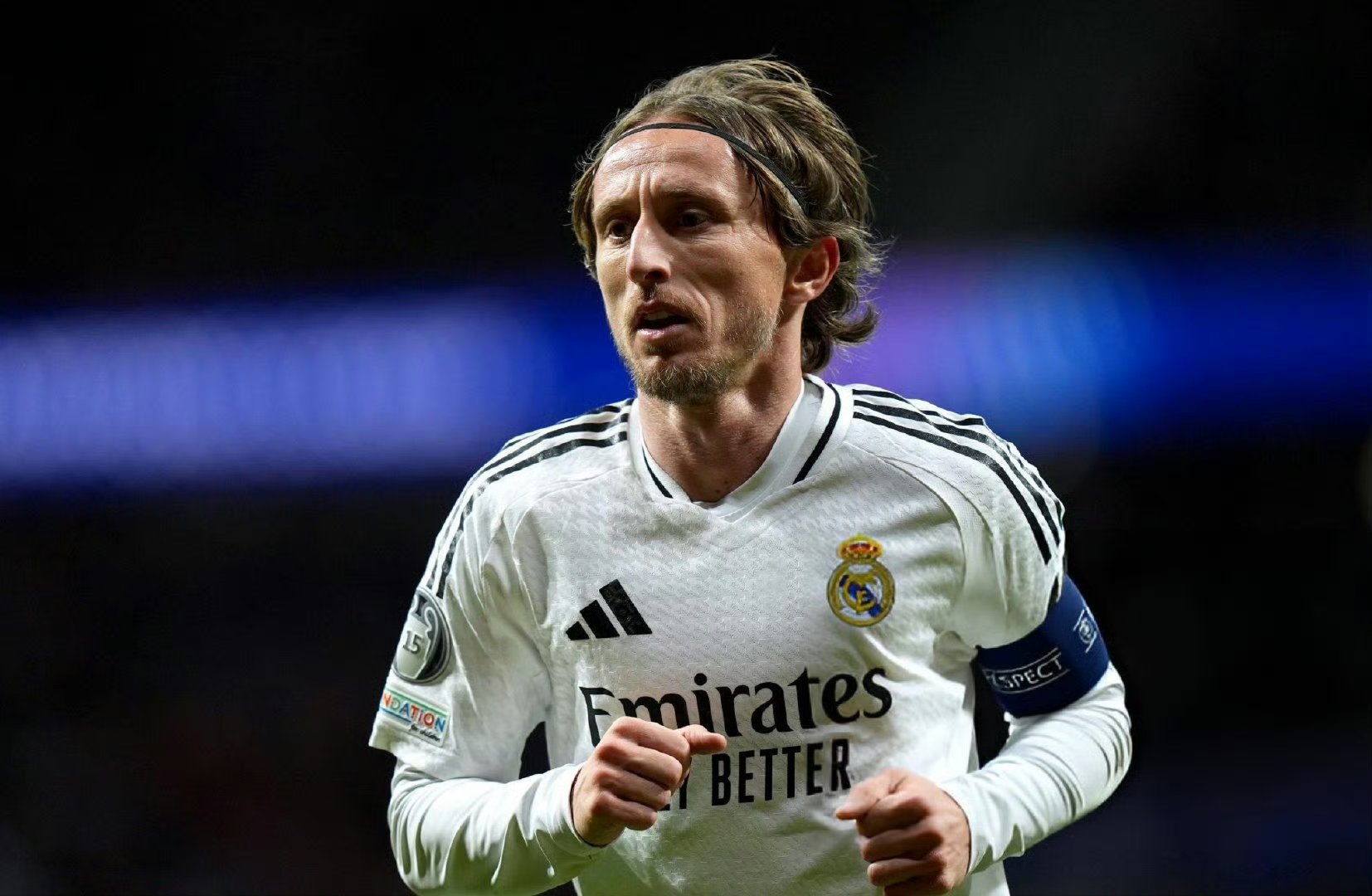 包含足球球员突破自我,表现堪称完美的词条 包含足球球员突破自我,表现堪称完美的词条